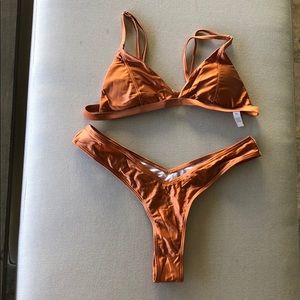 🍍4/$20🍍 Woman bronze bathing suit